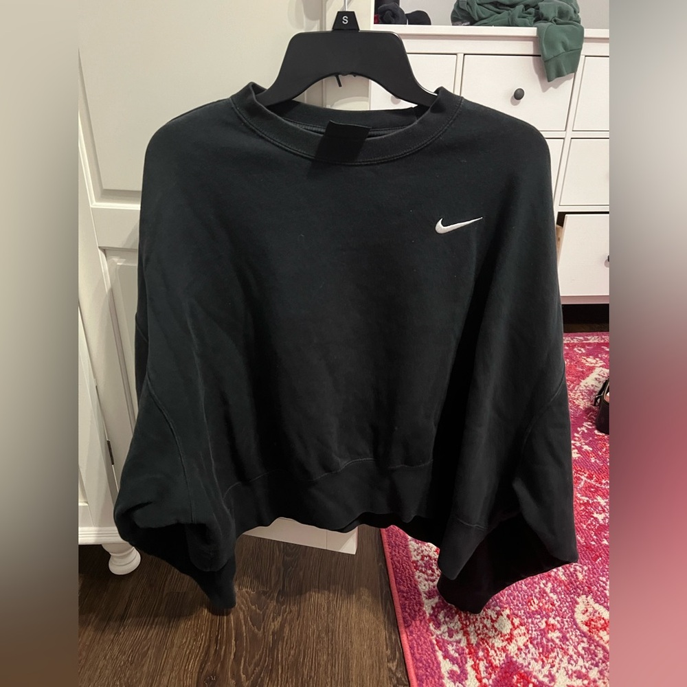 Nike Cropped Crewneck